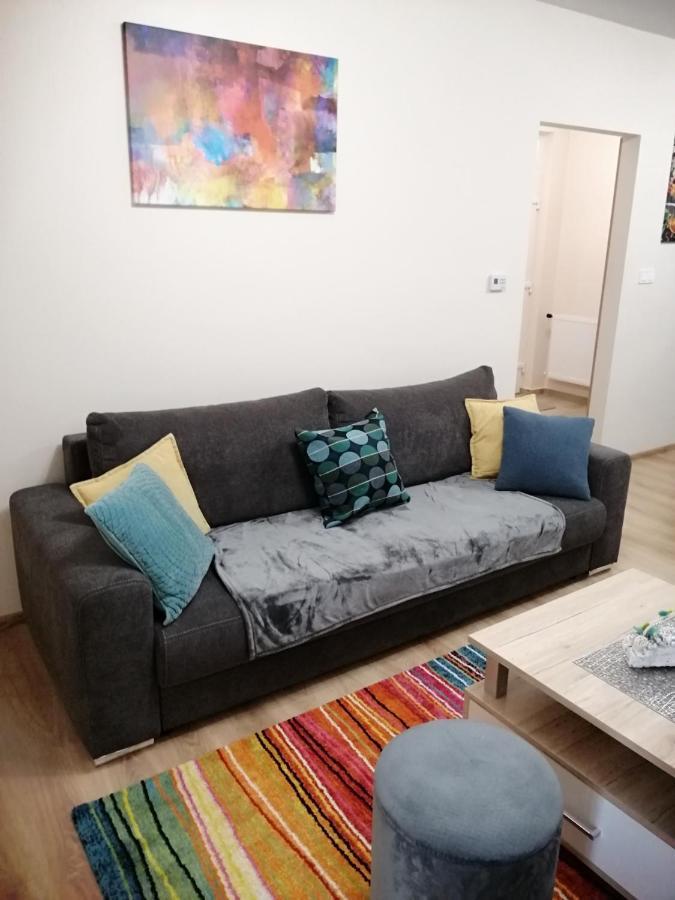 Boglarka Apartman Szeged Extérieur photo